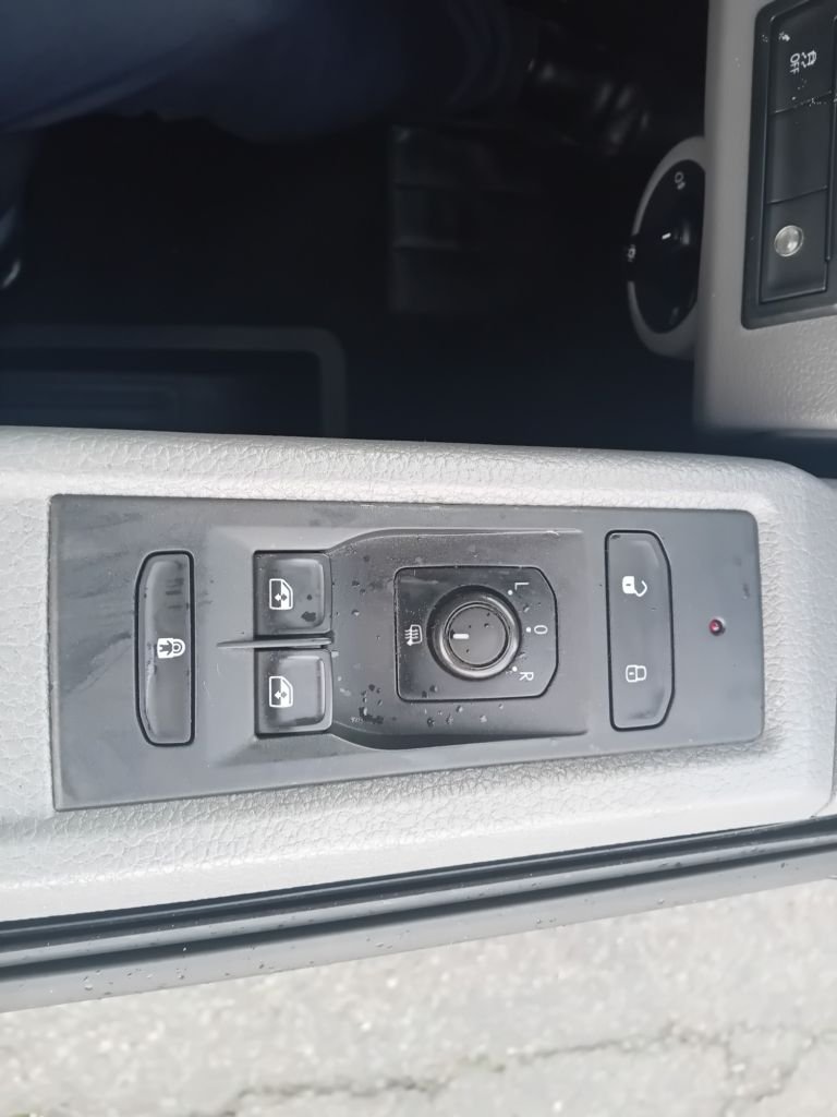 Used Volkswagen Transporter Shuttle 2020 for sale - 76395664: Photo 25