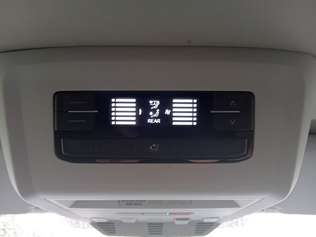 Used Volkswagen Transporter Shuttle 2020 for sale - 76395664: Photo 30