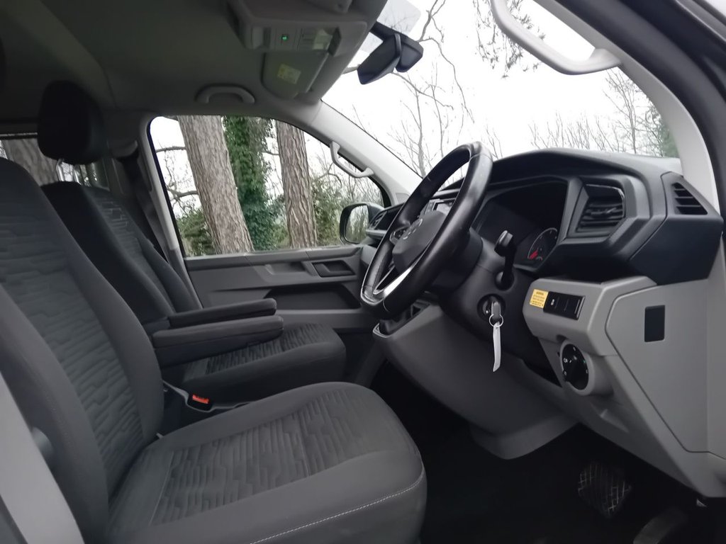 Used Volkswagen Transporter Shuttle 2020 for sale - 76724284: Photo 16