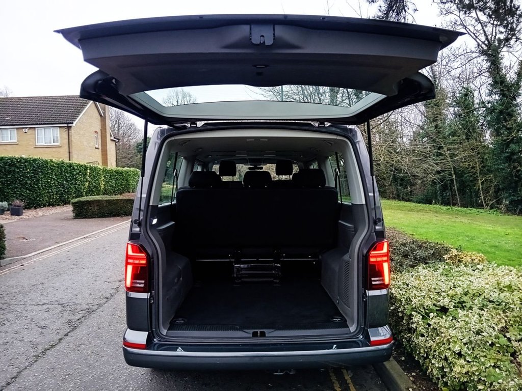 Used Volkswagen Transporter Shuttle 2020 for sale - 76724284: Photo 28