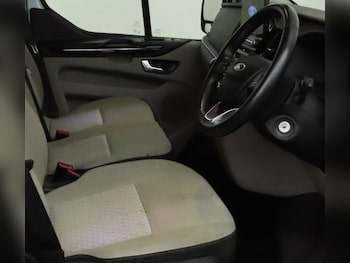 Used Ford Tourneo Custom 2020 for sale - 75654462: Photo