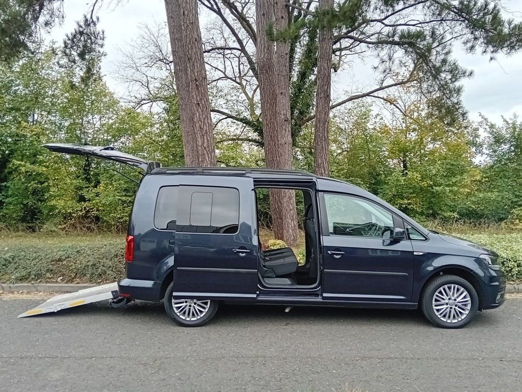 Used Volkswagen Caddy Maxi Life 2020 for sale - 77383760: Photo 10