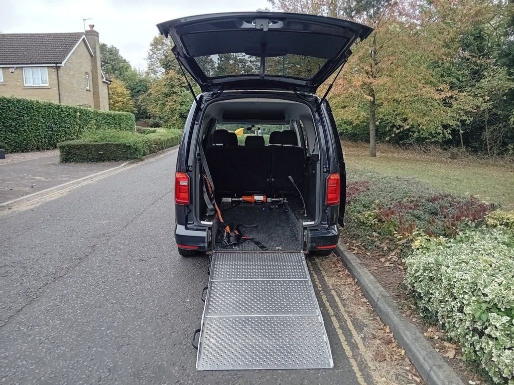 Used Volkswagen Caddy Maxi Life 2020 for sale - 77383760: Photo 14