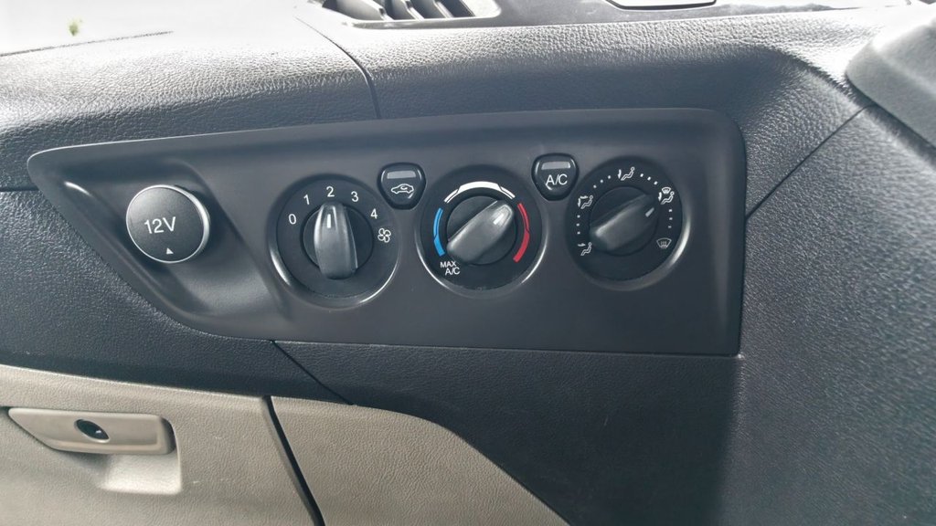 Used Ford Tourneo Custom 2018 for sale - 76910306: Photo 39