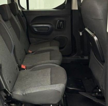 Used Peugeot Rifter 2023 for sale - 77408476: Photo 2