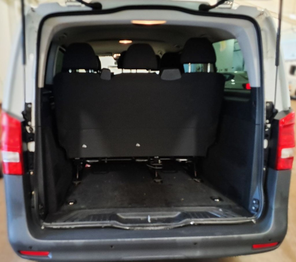 Used Mercedes-Benz Vito 2023 for sale - 77952974: Photo 4