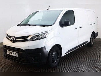 Used Toyota ProAce 2024 for sale - 79409792: Photo