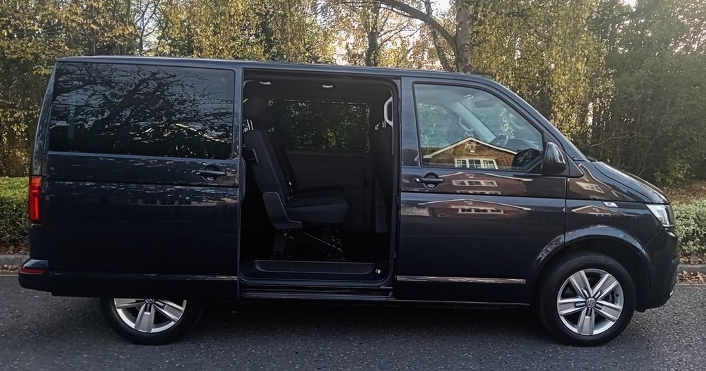 Used Volkswagen Transporter Shuttle 2020 for sale - 76147713: Photo 10