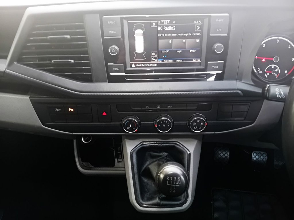 Used Volkswagen Transporter Shuttle 2020 for sale - 76147713: Photo 18