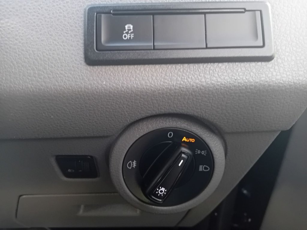 Used Volkswagen Transporter Shuttle 2020 for sale - 76147713: Photo 25