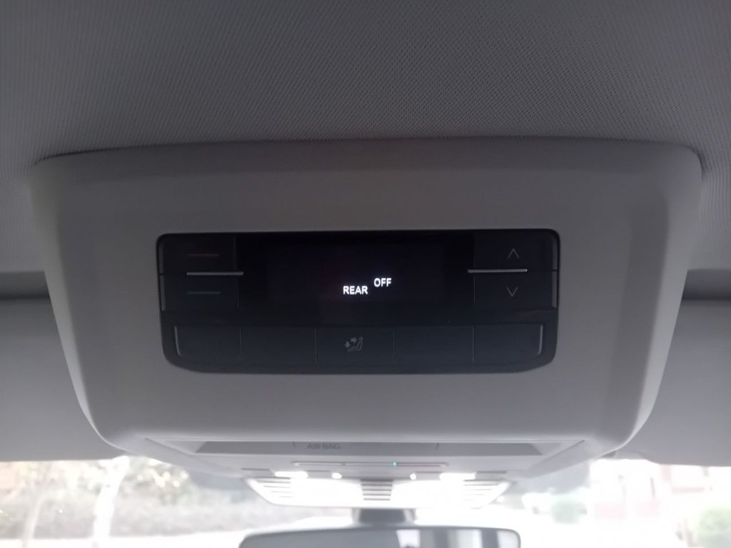 Used Volkswagen Transporter Shuttle 2020 for sale - 76147713: Photo 5