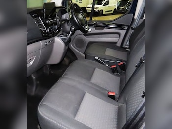 Used Ford Tourneo Custom 2020 for sale - 78401837: Photo