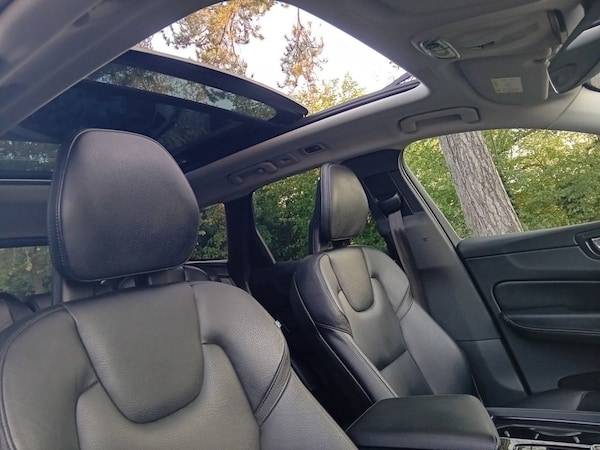 Used Volvo XC60 2018 for sale - 76009755: Photo 48