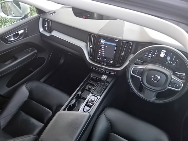 Used Volvo XC60 2018 for sale - 76009755: Photo 49