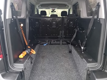 Used Citroen Berlingo 2020 for sale - 76883108: Photo