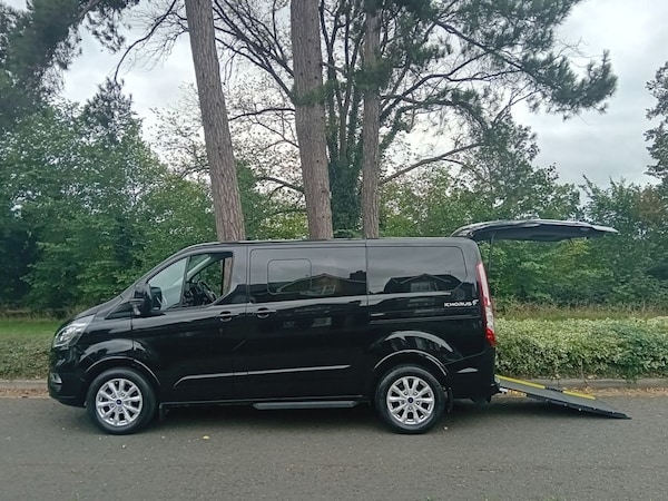 Used Ford Tourneo Custom 2020 for sale - 76245097: Photo 9