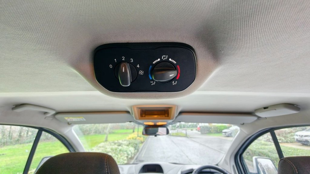 Used Ford Tourneo Custom 2018 for sale - 78095861: Photo 33