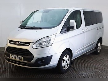 Used Ford Tourneo Custom 2018 for sale - 79538954: Photo