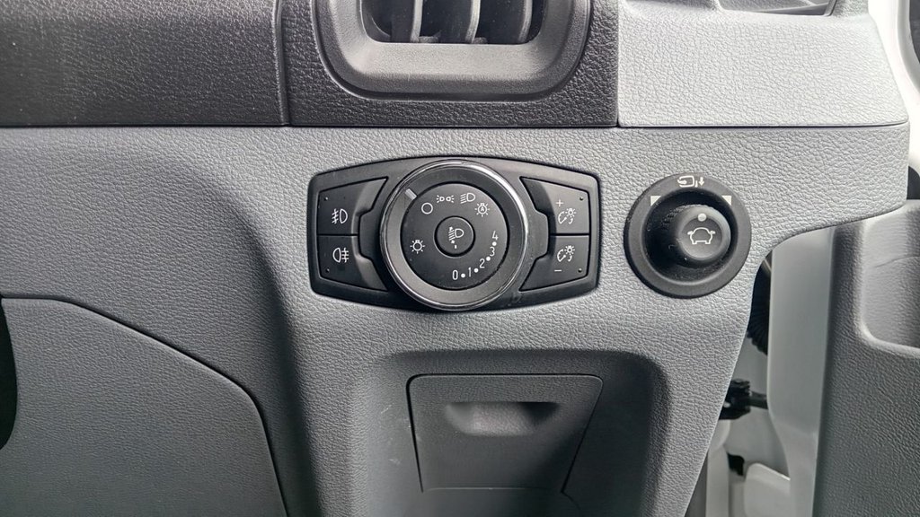 Used Ford Transit 2018 for sale - 77384284: Photo 34