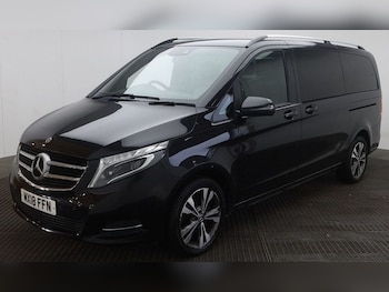 Used Mercedes-Benz V-Class 2018 for sale - 77408698: Photo