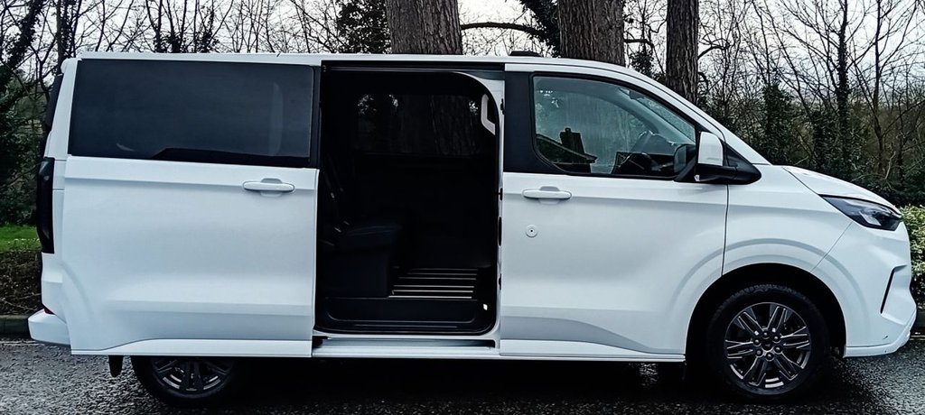 Used Ford Tourneo Custom 2024 for sale - 77369885: Photo 13