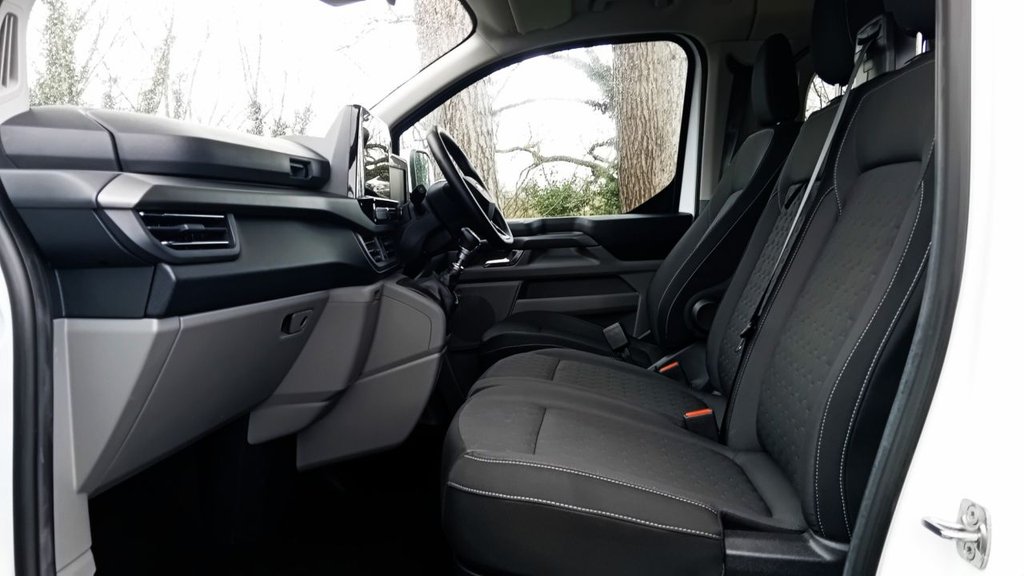 Used Ford Tourneo Custom 2024 for sale - 77369885: Photo 24