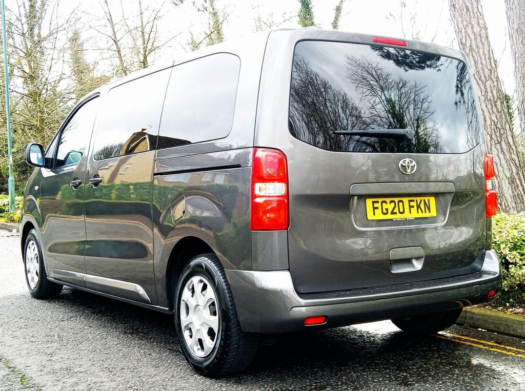 Used Toyota PROACE CITY Verso 2020 for sale - 77263630: Photo 9