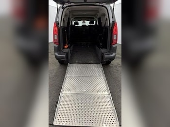 Used Citroen Berlingo 2020 for sale - 76256503: Photo