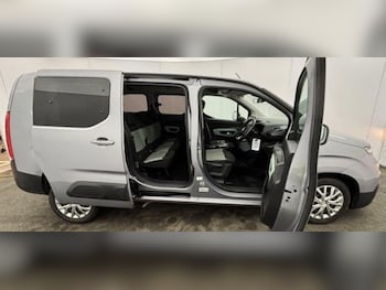 Used Citroen Berlingo 2020 for sale - 76256503: Photo
