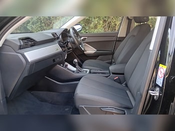 Used Audi Q3 2022 for sale - 79371155: Photo