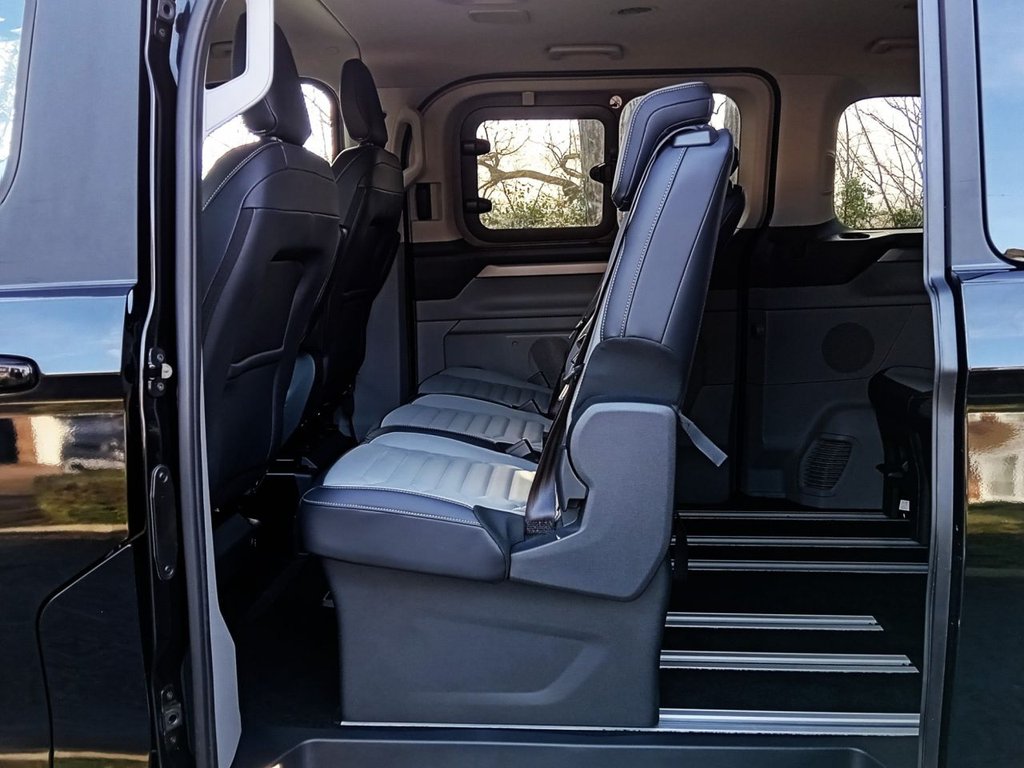 Used Ford E-Tourneo Custom 2025 for sale - 77288158: Photo 16