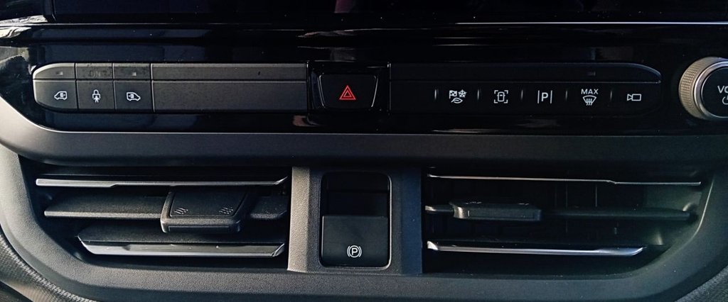 Used Ford E-Tourneo Custom 2025 for sale - 77288158: Photo 36