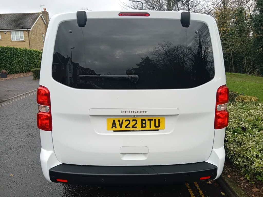 Used Peugeot Traveller 2022 for sale - 76654607: Photo 30