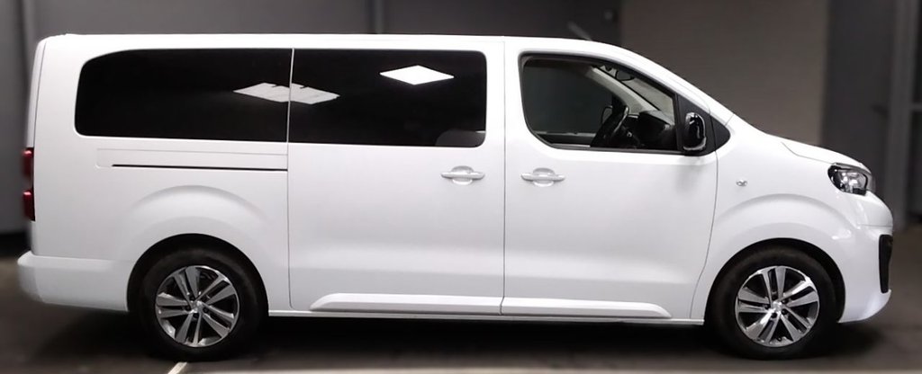 Used Peugeot Traveller 2022 for sale - 76654607: Photo 4