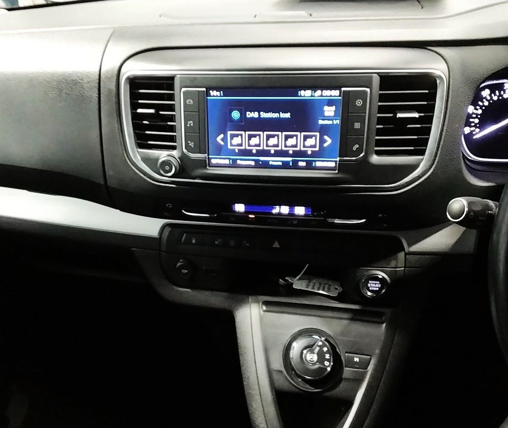 Used Peugeot Traveller 2022 for sale - 76654607: Photo 5