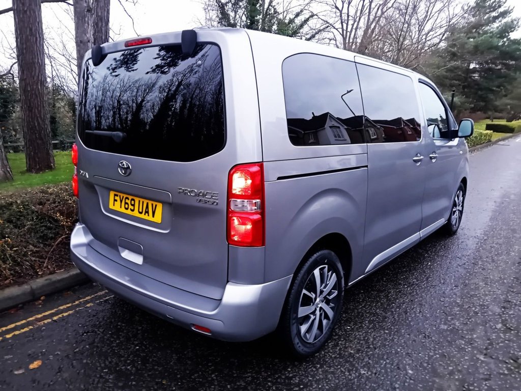 Used Toyota PROACE CITY Verso 2019 for sale - 77263034: Photo 12