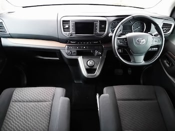 Used Toyota PROACE CITY Verso 2019 for sale - 77263034: Photo