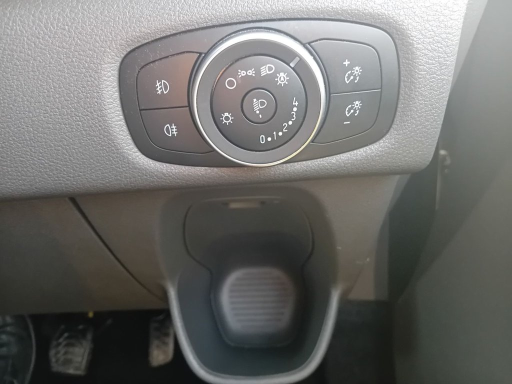 Used Ford Tourneo Custom 2022 for sale - 76739983: Photo 25