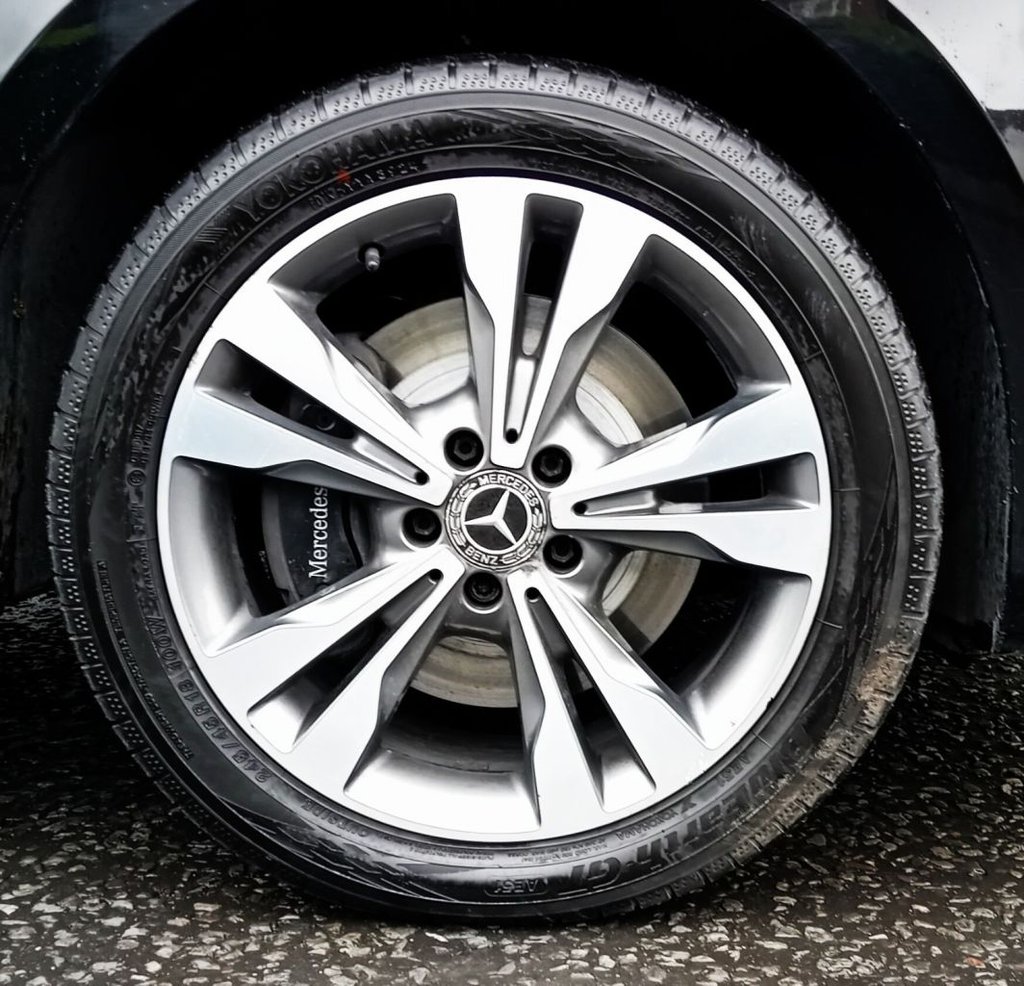 Used Mercedes-Benz V-Class 2018 for sale - 77879773: Photo 38