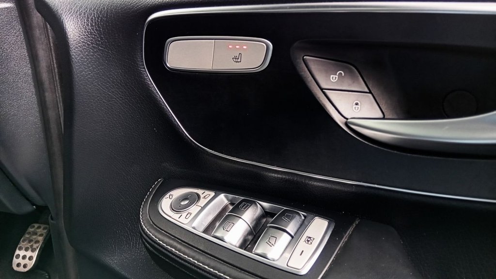 Used Mercedes-Benz V-Class 2018 for sale - 77879773: Photo 45