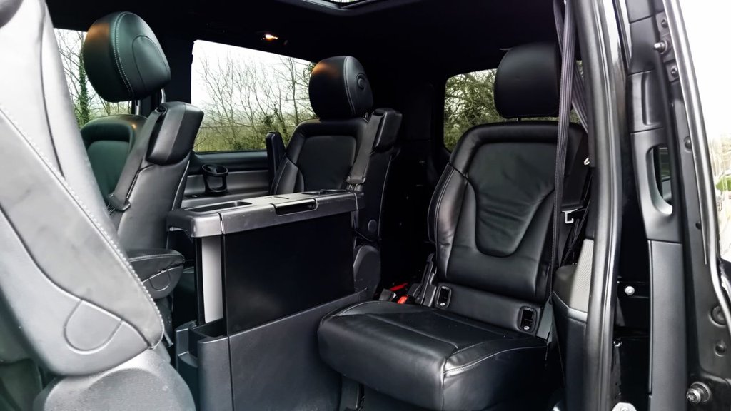 Used Mercedes-Benz V-Class 2018 for sale - 77879773: Photo 6