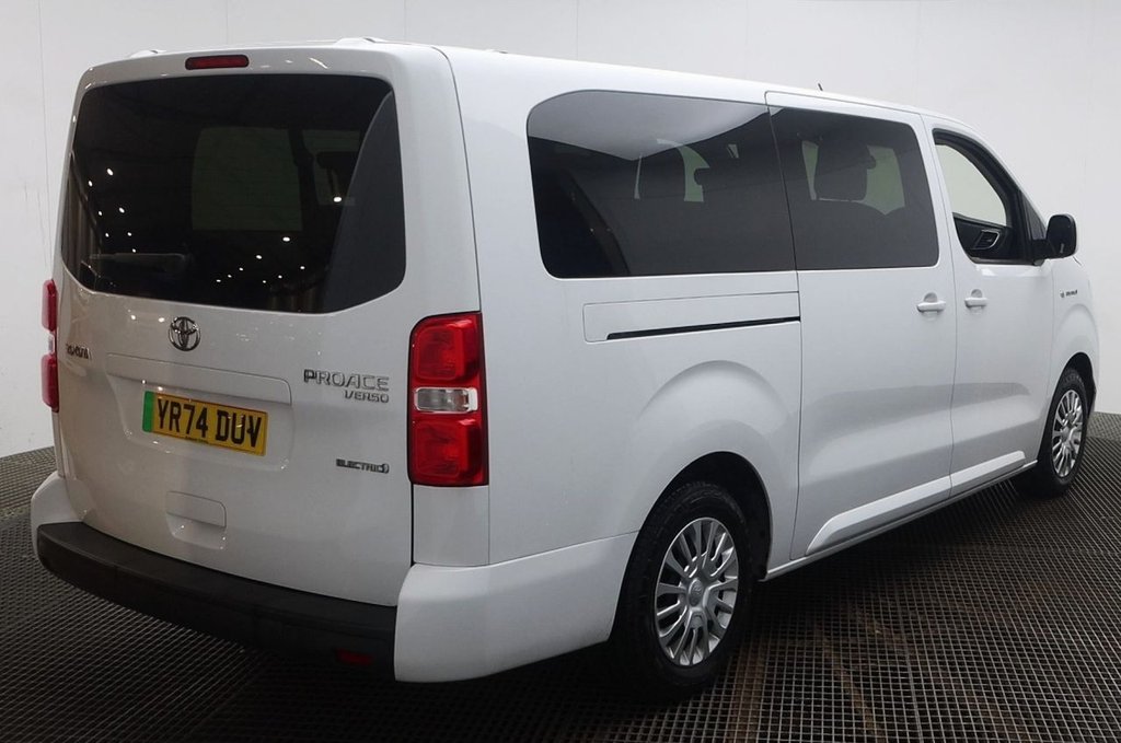 Used Toyota PROACE CITY Verso 2024 for sale - 77952846: Photo 3