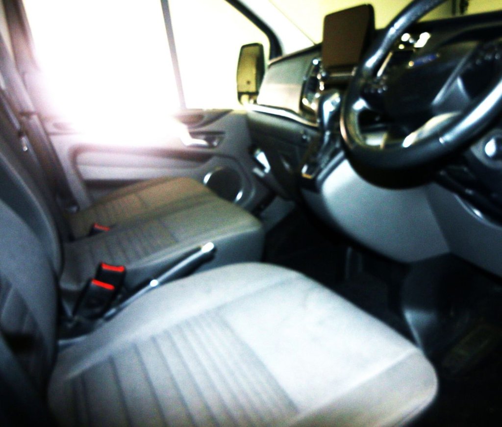 Used Ford Tourneo Custom 2020 for sale - 76910285: Photo 2