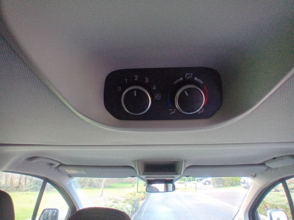 Used Ford Tourneo Custom 2020 for sale - 76910285: Photo 38