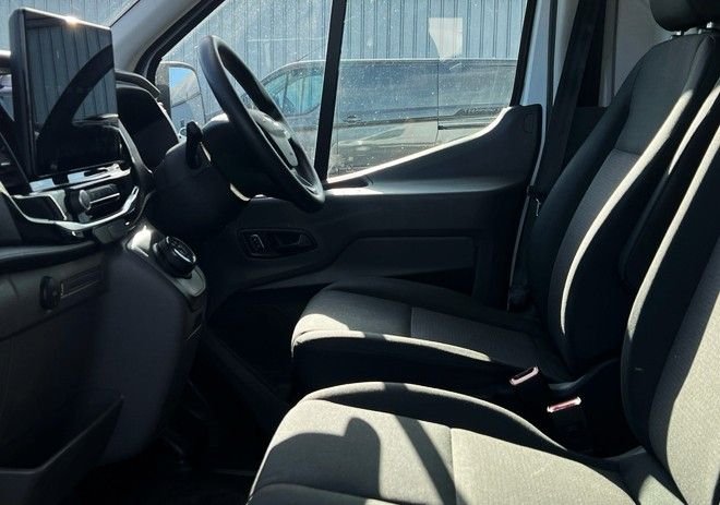 Used Ford Transit 2023 for sale - 77967681: Photo 2
