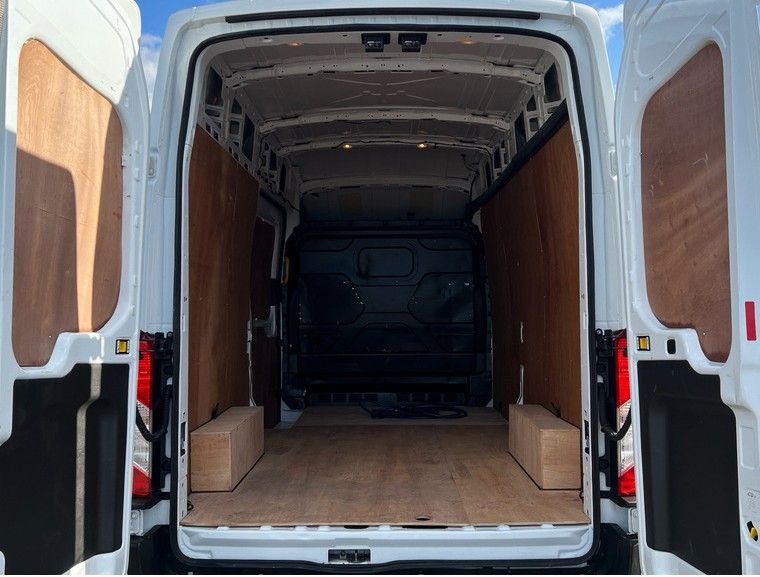 Used Ford Transit 2023 for sale - 77967681: Photo 3