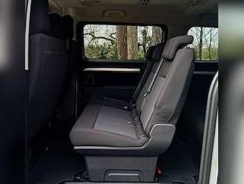 Used Toyota PROACE CITY Verso 2024 for sale - 77976318: Photo