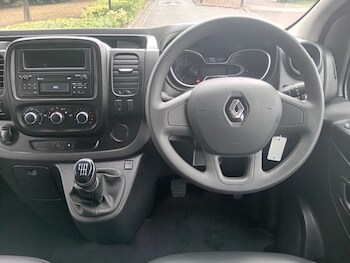 Used Renault Trafic 2021 for sale - 75960732: Photo