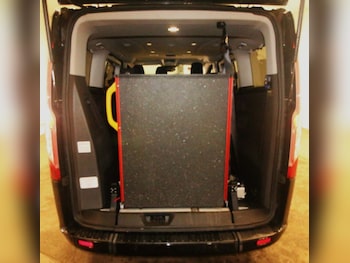 Ford Tourneo Custom feature image