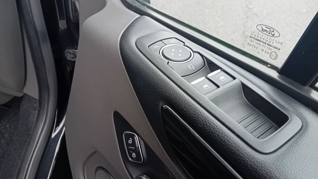 Used Ford Tourneo Custom 2020 for sale - 77621345: Photo 32